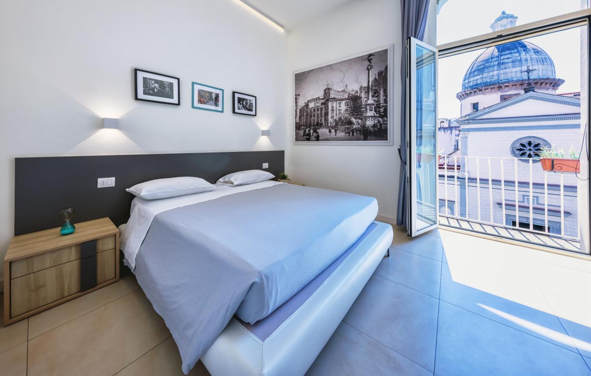 Napoli Squares Suites Exterior foto