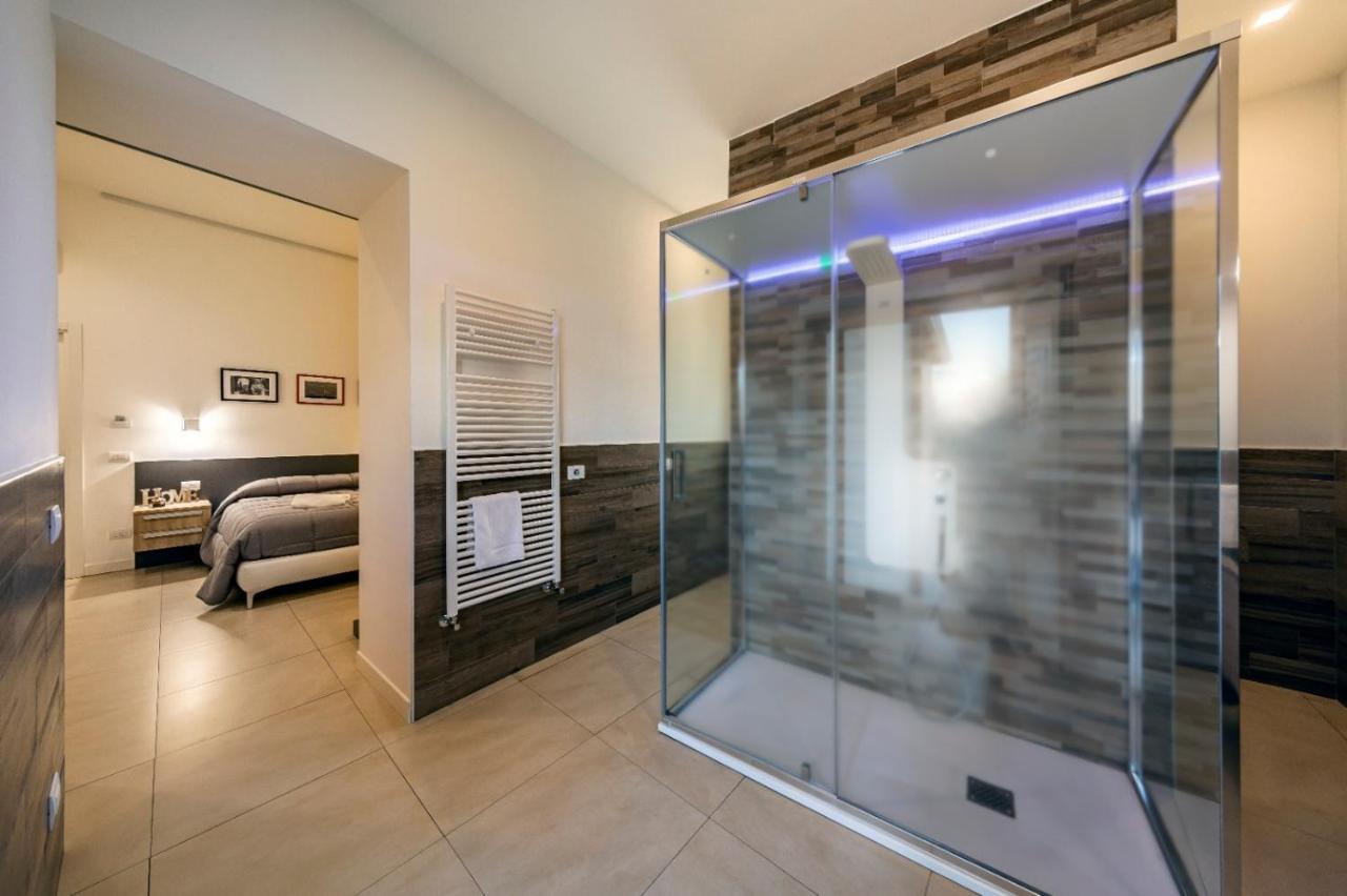 Napoli Squares Suites Exterior foto