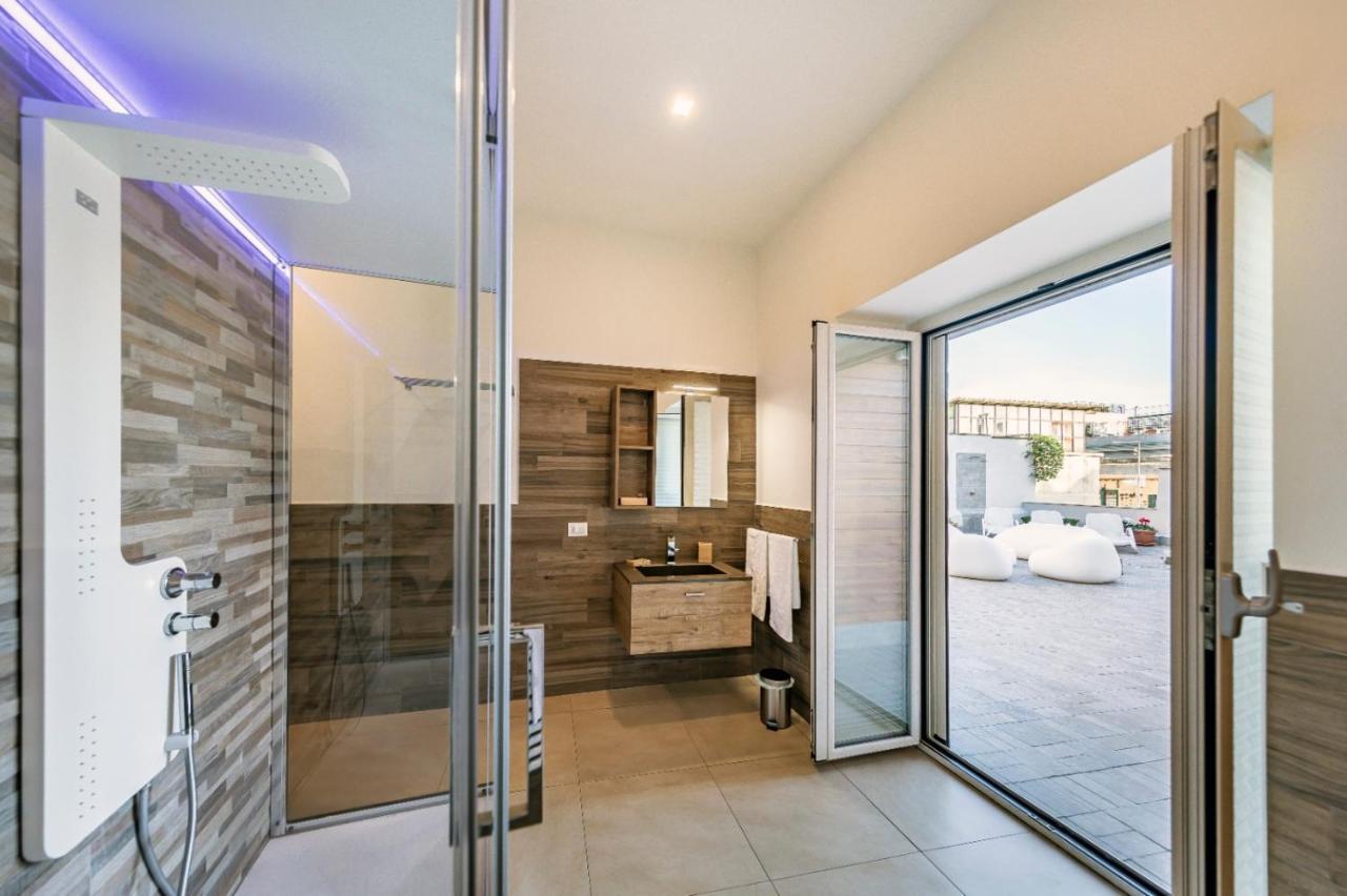 Napoli Squares Suites Exterior foto
